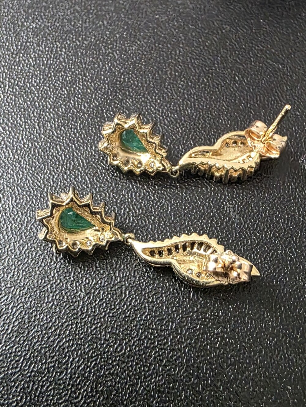 Watch Video / 10K Gold Diamond & Emerald Drop Earrings - Picture 7 of 7